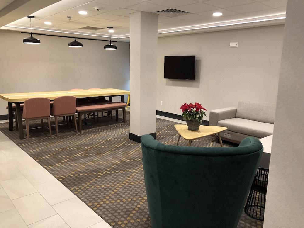 Holiday Inn Cleveland By Ihg Экстерьер фото