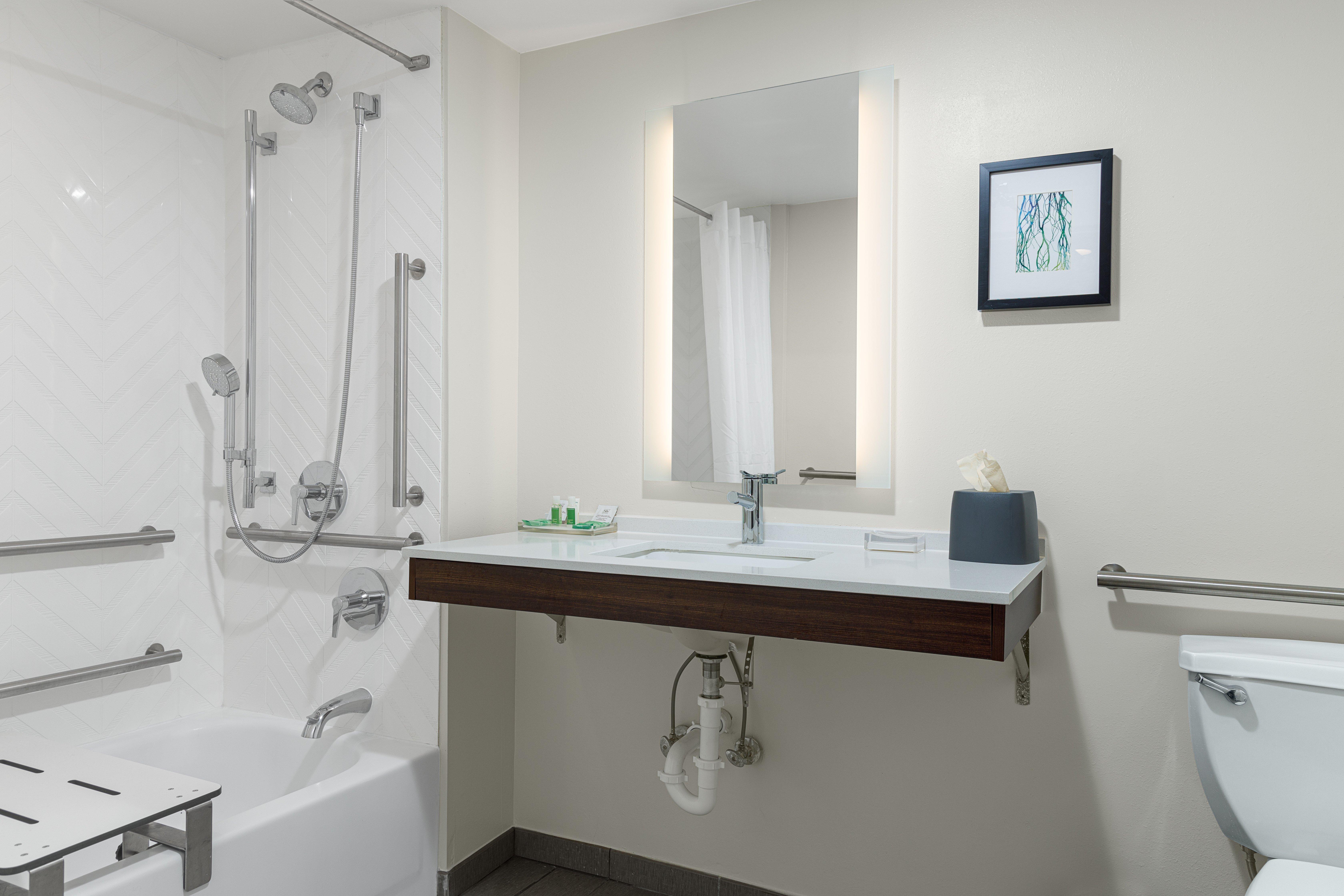 Holiday Inn Cleveland By Ihg Экстерьер фото